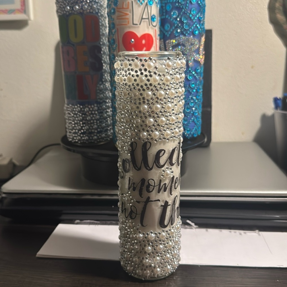 $25 FOR ONE 1️⃣ BEAUTIFUL PERSONALIZED BLINGED OUT HANDMADE CANDLES❤️SAMPLES - Picture 12 of 17